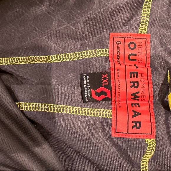 Snow pants - Picture 2 of 2